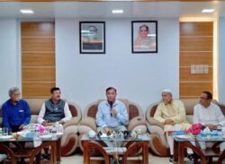 উন্নয়ন দেখে সবাই নৌকায় উঠতে চায়: কক্সবাজারে তথ্যমন্ত্রী