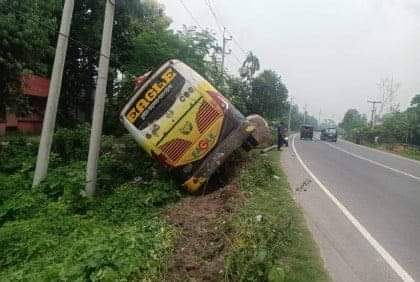 চলন্ত বাসে ডাকাতি ও গণধর্ষণ,পরিকল্পনাকারীসহ ১০ ডাকাত গ্রেফতার