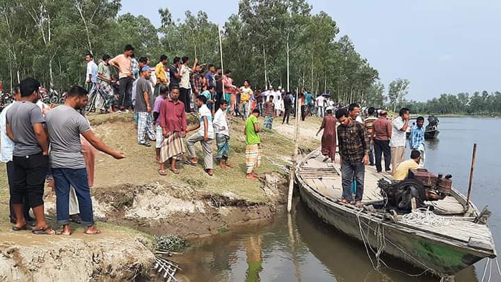 পঞ্চগড়ে নৌকাডুবি ঘটনায় মৃতের সংখ্যা বেড়ে ৪০