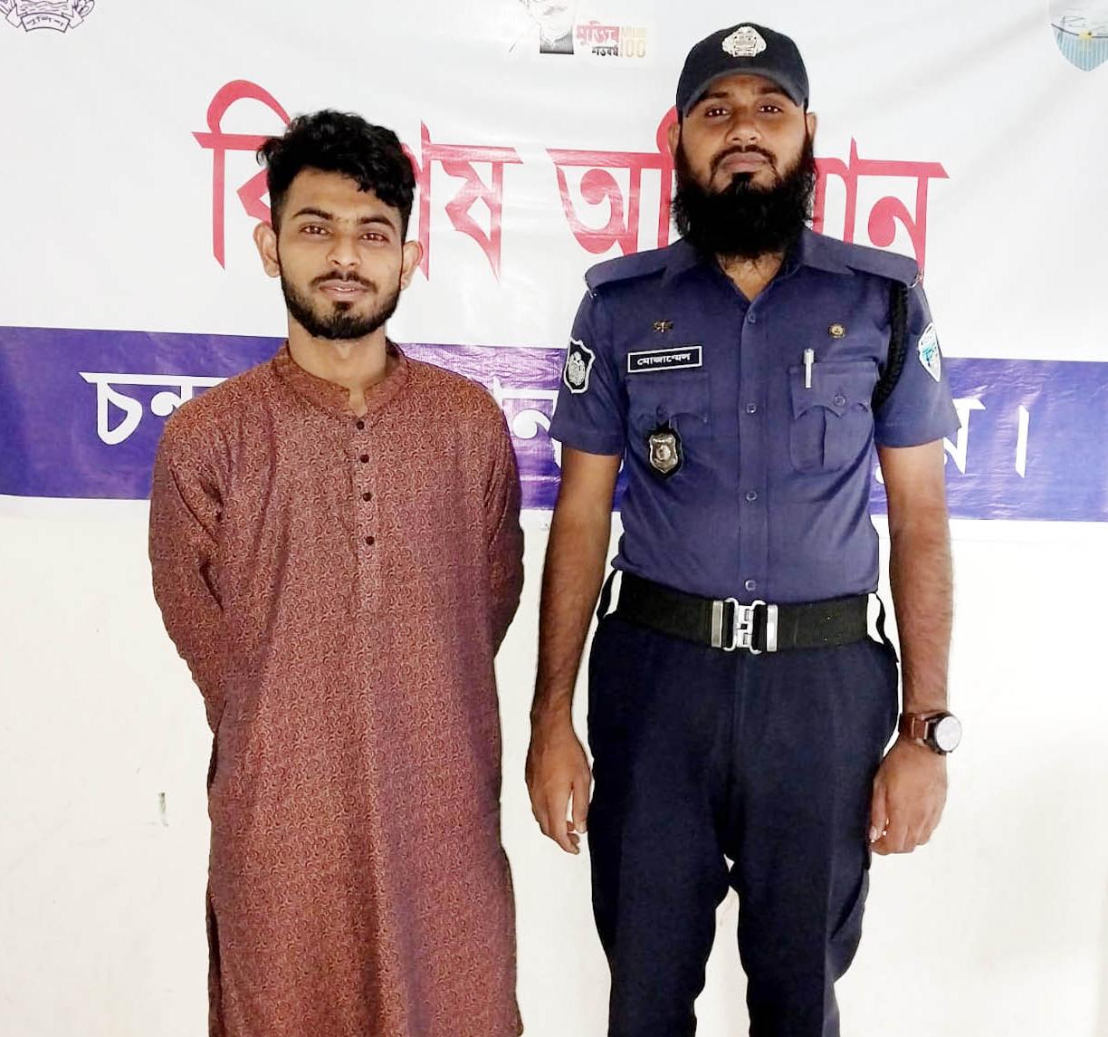 লক্ষ্মীপুরের প্রতাপগঞ্জ  বিদ্যালয়ের ছাত্রী অপহরনের ১ দিন পর উদ্ধার