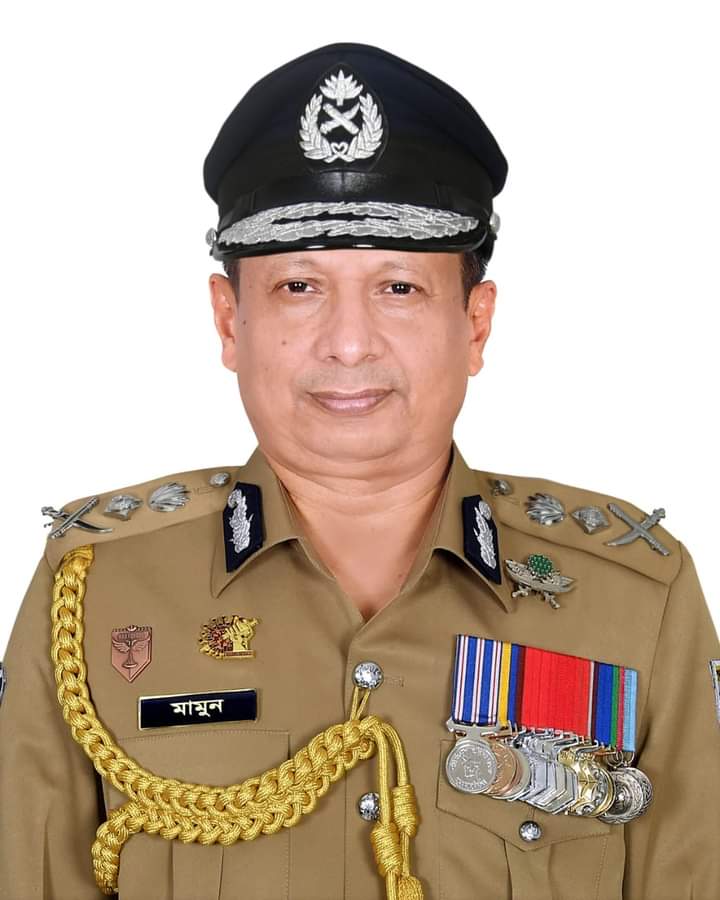 ইন্টারপোল সম্মেলনে যোগ দিতে ভারতের উদ্দেশে ঢাকা ছাড়লেন আইজিপি