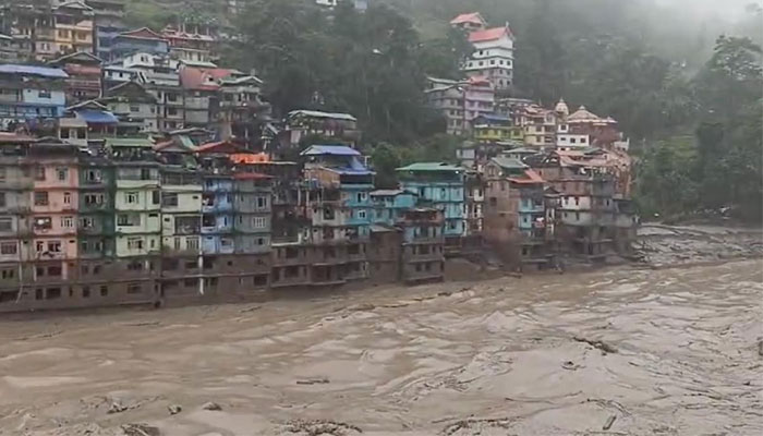 ভারতের সিকিমে আকস্মিক বন্যায় ১০ জন নিহত, ২২ সৈন্য নিখোঁজ
