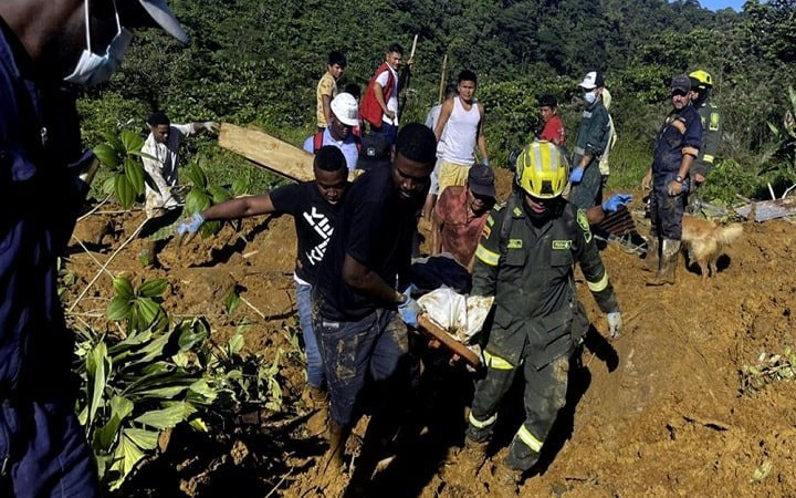 কলম্বিয়ায় ভূমিধসে নিহত ৩৩