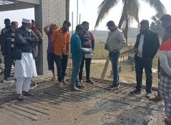 কলাপাড়ায় প্রাথমিক বিদ্যালয়ের ওয়াশ ব্লক নির্মানে নিম্নমানের উপকরণ ব্যবহারের অভিযোগ