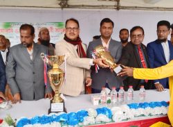 কলাপাড়ায় তিনদিন ব্যাপী শীতকালীন ক্রীড়া প্রতিযোগিতার পুরস্কার বিতরণ।।