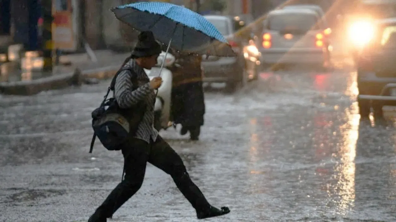 কনকনে শীতে বৃষ্টির পূর্বাভাস, তাপমাত্রা আরো কমার আশঙ্কা