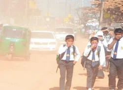 বায়ুদূষণের শীর্ষে ঢাকা