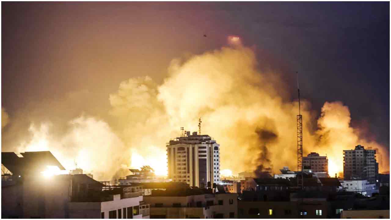 গাজায় প্রাণঘাতী যুদ্ধ চালাচ্ছে ইসরাইল