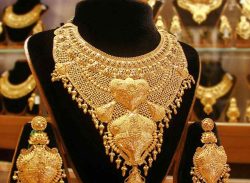 সোনার দাম কমল