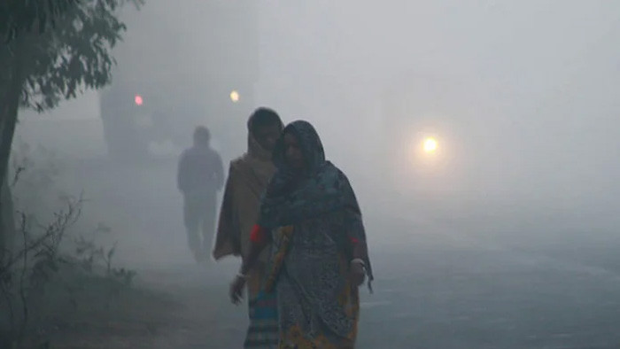 চট্টগ্রামে হালকা বৃষ্টিসহ সারা বাংলাদেশে কুয়াশা: রাত আরও ঠান্ডা হতে পারে