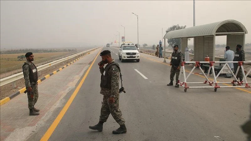 পাকিস্তানে জঙ্গি হামলা