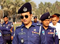 ১২০ টাকায় পুলিশে নিয়োগের প্রতিশ্রুতি দিলেন লক্ষ্মীপুরের পুলিশ সুপার