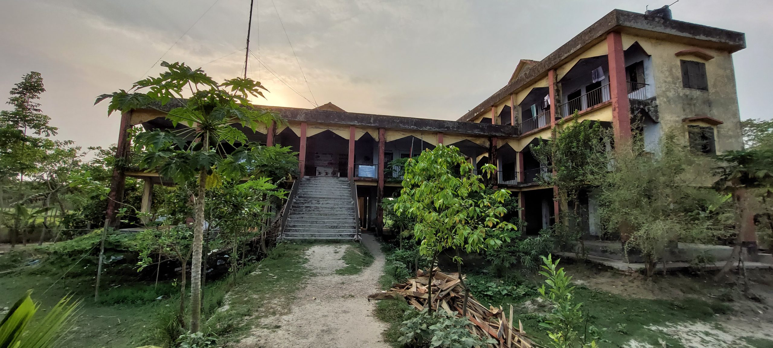 চরমোন্তাজ ইউপি চেয়ারম্যানের বিরুদ্ধে, ইউপি সদস্যদের অনাস্থা দেয়ায় সংবাদ সম্মেলন।