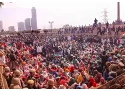 কৃষকদের দিল্লি অভিযান ঘিরে উত্তপ্ত ভারত