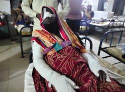 বঙ্গোপসাগরে গ্যাস সিলিন্ডার বিস্ফোরণে ট্রলার ভষ্মিভূত, দুই জেলে দ্বগ্ধ।।