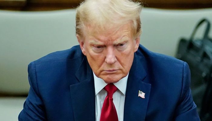 ইলিনয়সে ব্যালটে নিষিদ্ধ ট্রাম্প