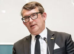 ন্যাটোভুক্ত দেশে আক্রমণ করতে পারে রাশিয়া: ডেনিশ প্রতিরক্ষামন্ত্রী