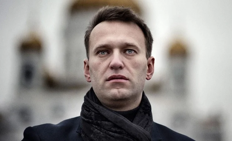 ‘গোপনে সমাহিত  না করলে কারাগারেই সমাহিত করা হবে নাভালনিকে’