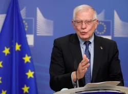 ইসরায়েলকে অস্ত্র না দিতে যুক্তরাষ্ট্রের প্রতি আহ্বান জানিয়েছে ইইউ