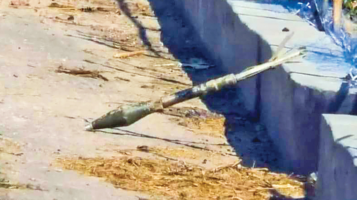 টেকনাফ সীমান্তে আতঙ্ক : মর্টার শেল ও গুলির শব্দ