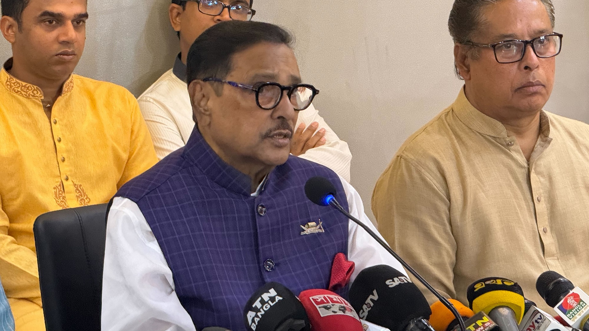 দ্রব্যমূল্য নিয়ন্ত্রণে সরকার কাজ করে যাচ্ছে: ওবায়দুল কাদের