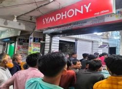 লক্ষ্মীপুরের চন্দ্রগঞ্জে মোবাইল  দোকানে চুরি, আটক ৬