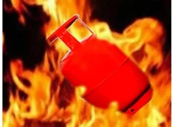 ঢাকার ধামরাইয়ে গ্যাসের আগুনে দগ্ধ স্বামী-স্ত্রী মারা গেলেন