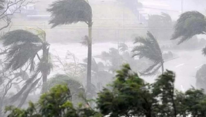 ঢাকাসহ ১৫ জেলায় দুপুরের মধ্যে ঝড়ের আভাস