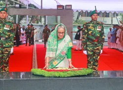 মুজিবনগর দিবসে বঙ্গবন্ধুর প্রতিকৃতিতে মাননীয় প্রধানমন্ত্রীর শ্রদ্ধা নিবেদন