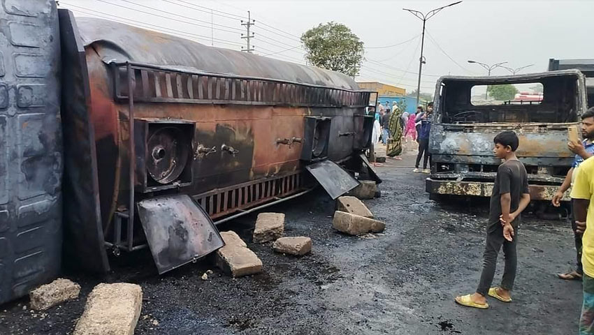 সাভারের হেমায়েতপুরে তেলবাহী লরি উল্টে ৫ গাড়িতে আগুন, ৩ জন দগ্ধ নিহত ১