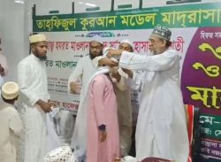 কলাপাড়ায় হিফজ সমাপনী হাফেজ ছাত্রদের দস্তারবন্দী