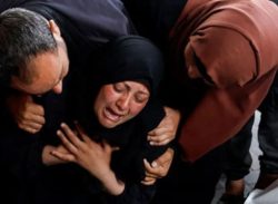 গাজায় ইসরায়েলি হামলায় গর্ভবতী নারীসহ নিহত ৮৫