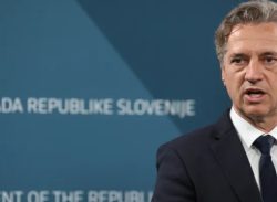 ফিলিস্তিনকে এবার স্বীকৃতি দিচ্ছে স্লোভেনিয়া