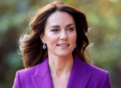 কেট মিডলটন রাজপরিবারের দায়িত্ব ছাড়ছেন