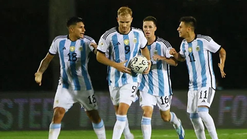 ভোরে মাঠে নামছে আর্জেন্টিনা