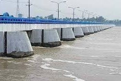 বাড়ছে তিস্তার পানি, ব্যারেজের সব জলকপাট খুলে দিলো কর্তৃপক্ষ