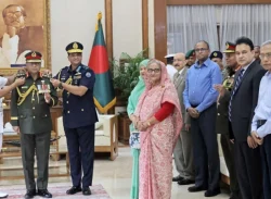 সেনাবাহিনী প্রধানের দায়িত্ব নিলেন লেফটেন্যান্ট জেনারেল ওয়াকার-উজ-জামান