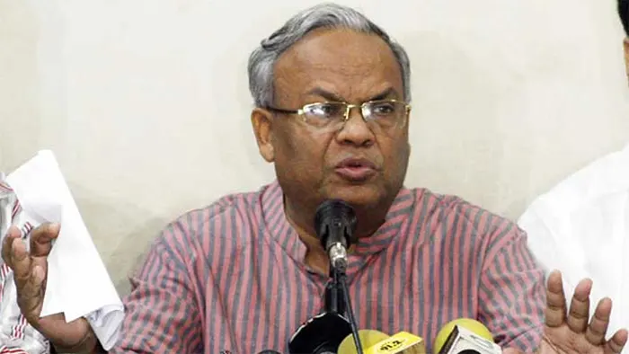 মাস্টার প্ল্যানের অংশ হিসেবে মাঝরাতে বিএনপির কার্যালয়ে ডিবি পুলিশের অভিযান: রিজভী