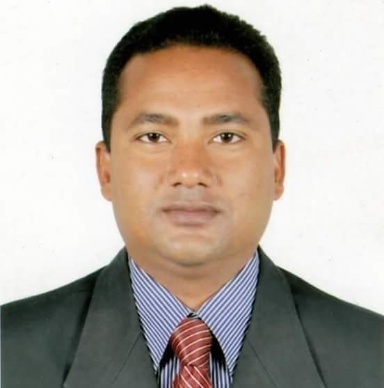 কলাপাড়ায় শিক্ষকের লেখা কবিতা রাসেল’স ভাইপার।