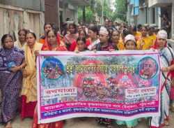 কলাপাড়ায় উল্টো রথটানার মাধ্যমে রথযাত্রা উৎসব অনুষ্ঠিত/