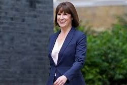 ইতিহাসে প্রথম নারী অর্থমন্ত্রী পেলো যুক্তরাজ্য