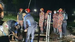 রংপুরে সেপটিক ট্যাংকে পড়ে মা-ছেলেসহ ৩ জনের মৃত্যু