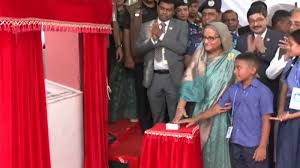 জাতির পিতার স্কুলে বঙ্গবন্ধু কর্নার উদ্বোধন করলেন প্রধানমন্ত্রী