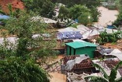 রোহিঙ্গা ক্যাম্পে পাহাড় ধসে দুই রোহিঙ্গাসহ ৩ জনের মৃত্যু