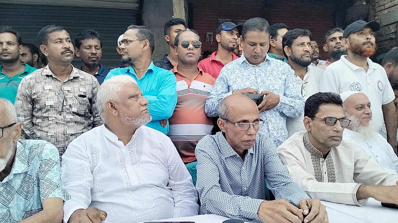 কলাপাড়ায় বিএনপির শান্তি সমাবেশ।