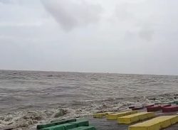 বঙ্গোপসাগরে সুস্পষ্ট লঘুচাপ, পায়রা বন্দরে ০৩ নম্বর সতর্কতা সংকেত।