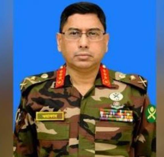 একটা অন্তবর্তীকালীন সরকার গঠন করে কার্যক্রম পরিচালনা করব,, সেনাপ্রধান