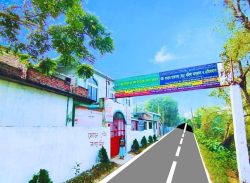 শিক্ষকের প্রেমের প্রস্তাব, অতপর জুতা পিটা ও জরিমানা 