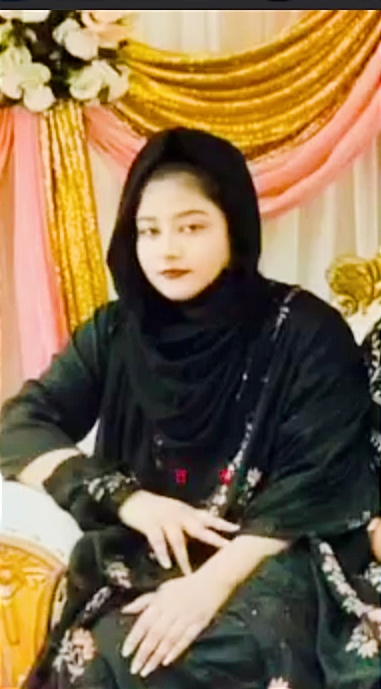 কাশিয়ানী হাসপাতালের ডাক্তারের স্ত্রীর ঝুলন্ত মরদেহ উদ্ধারের ঘটনায় ডাক্তার  স্বামী গ্রেফতার। 