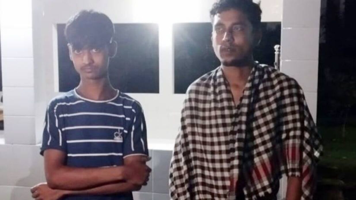 অবৈধভাবে প্রবেশ করে সীমান্তে দুই ভারতীয় নাগরিক আটক